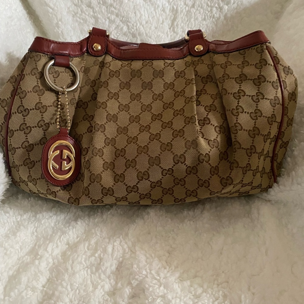 Gucci GG Sukey Bag Medium